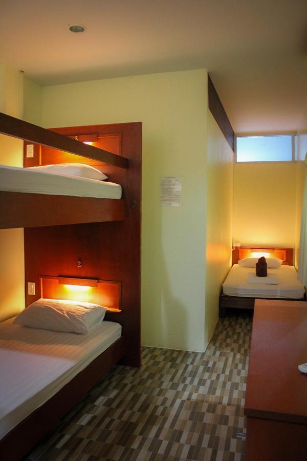 Phangan Barsay Hostel Тонгсала Екстер'єр фото