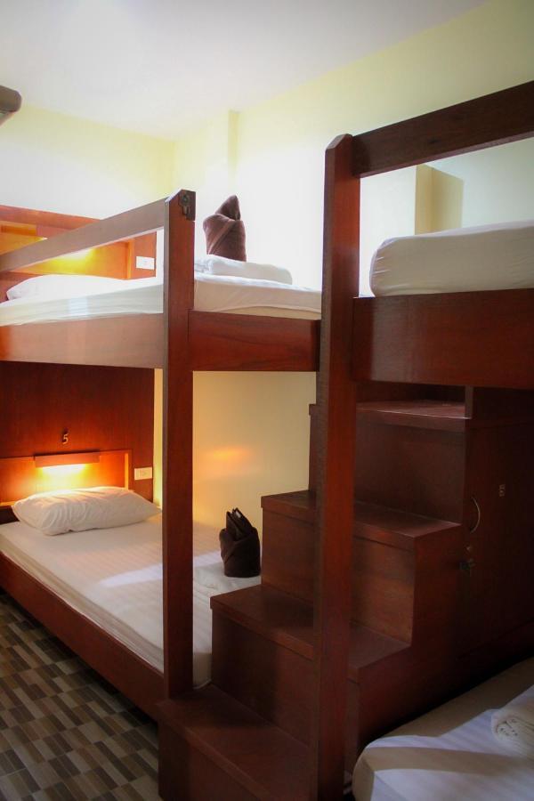 Phangan Barsay Hostel Тонгсала Екстер'єр фото