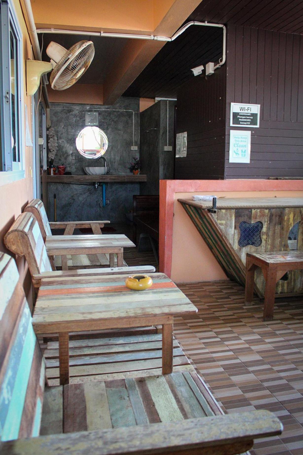 Phangan Barsay Hostel Тонгсала Екстер'єр фото
